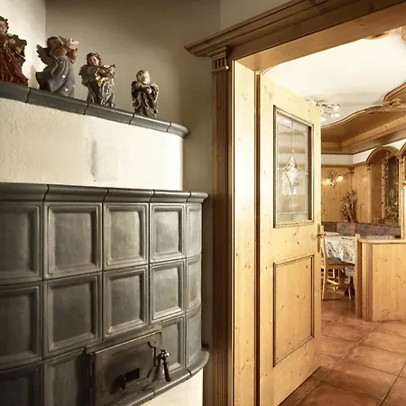 Hotel Majon Miramonti 3*